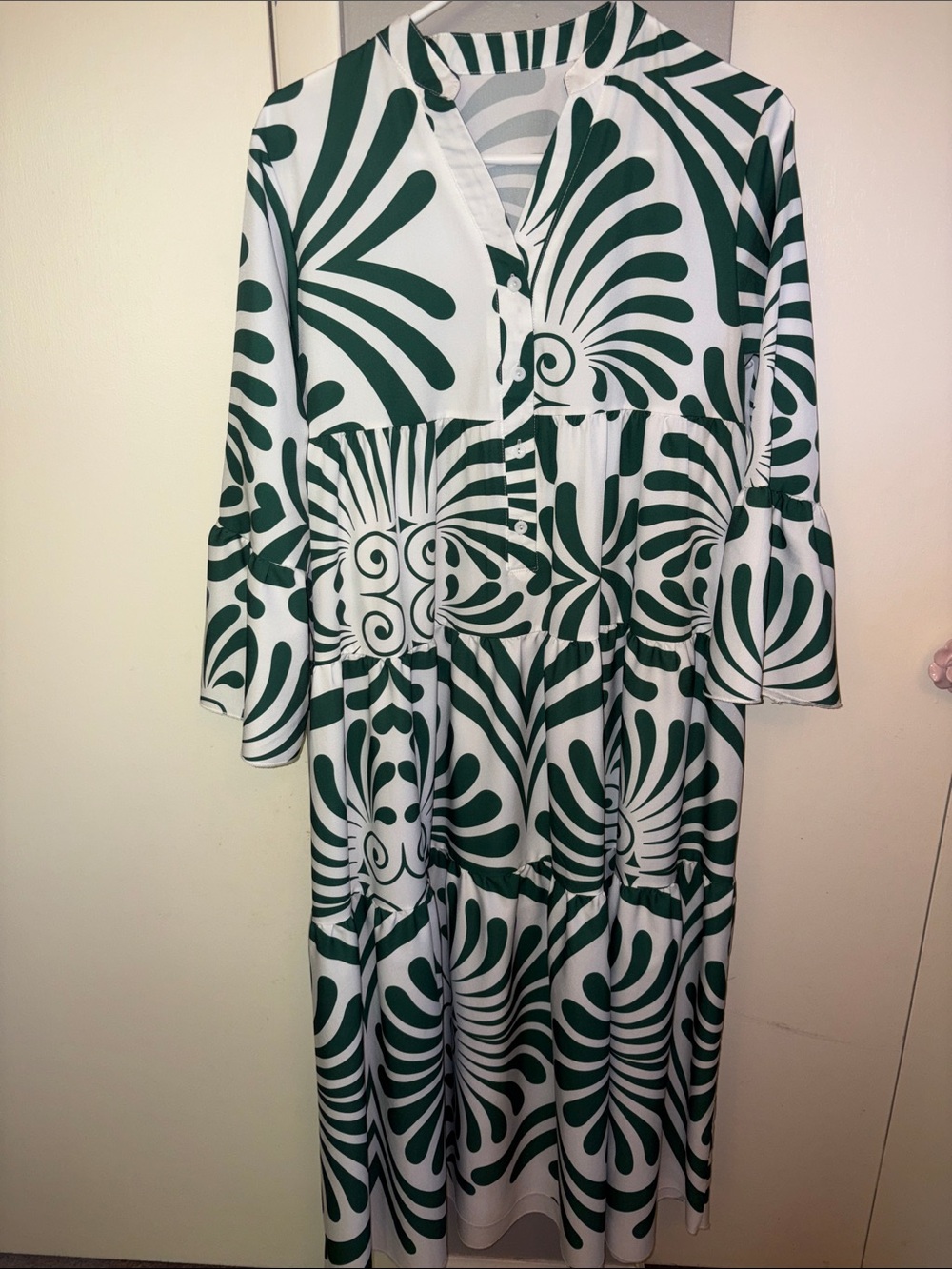Xl Emerald greet & White Patterned Tiered maxi Dress